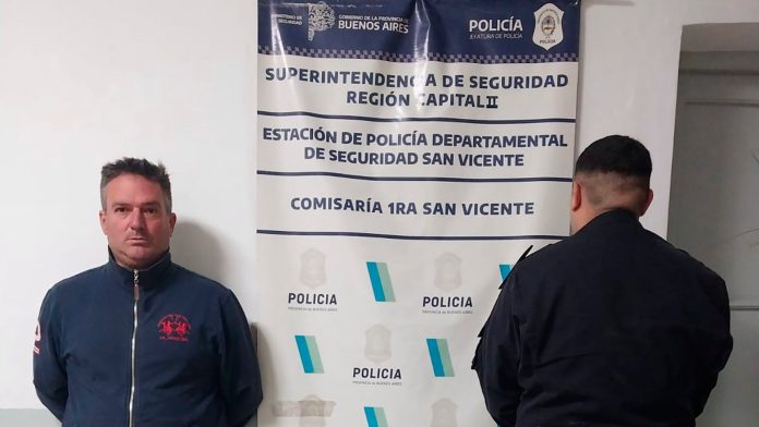 Detuvieron a un concejal electo de La Libertad Avanza por amenazar a su pareja con un arma