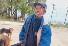 Imputaron a un empleado municipal de Córdoba que mató a un hombre en situación de calle con una pala mecánica