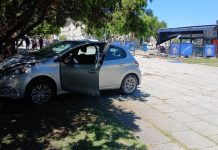 La Plata: un conductor se descompensó, chocó contra un local de comida y luego murió de un paro cardíaco