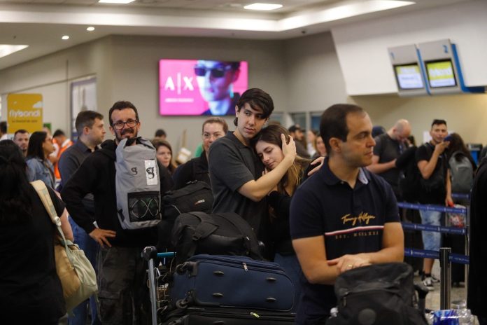 Paro de controladores aéreos: cómo saber si mi vuelo está en horario, empresa por empresa
