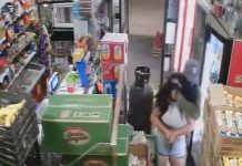 Video: se hizo pasar por un cliente, redujo a golpes a la kiosquera y robó la recaudación del día