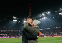 El impensado conflicto que se desató con el árbitro que le pidió matrimonio a su novio durante un partido en Alemania