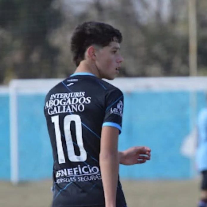 Quién era el joven futbolista amateur que murió en la Ruta 2 tras un trágico choque frontal